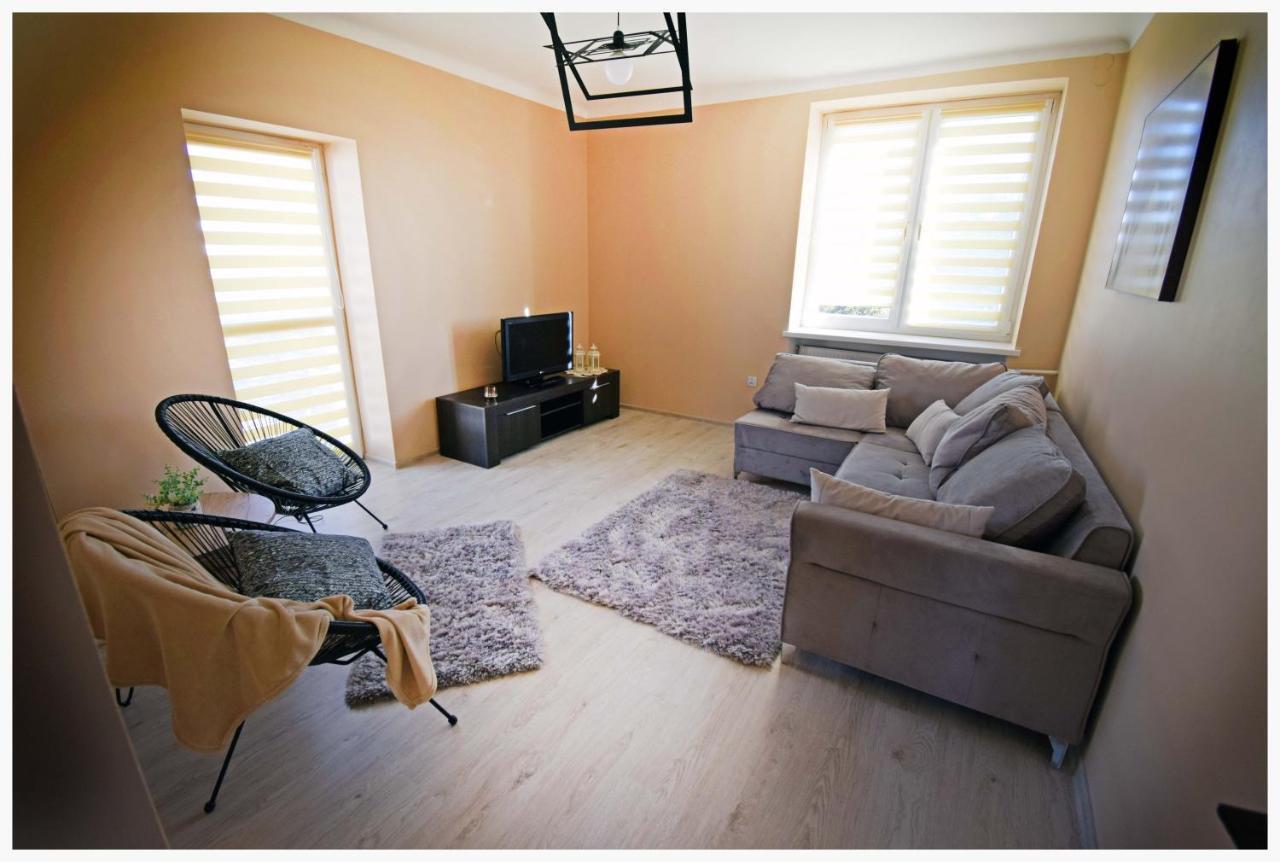 Color 24 Apartament II Сталёва-Воля Экстерьер фото